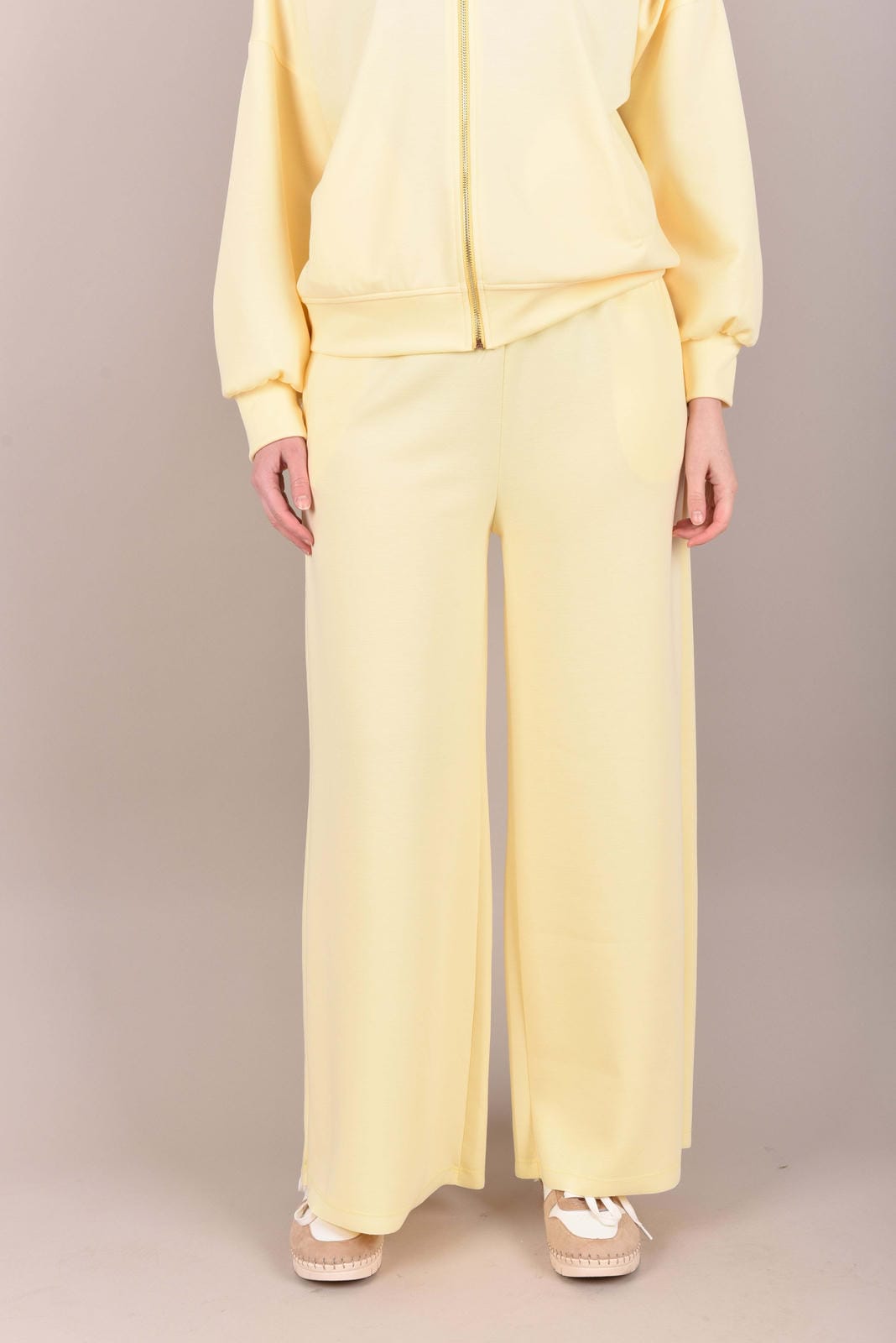 Basis Loungebroek in 4 kleuren