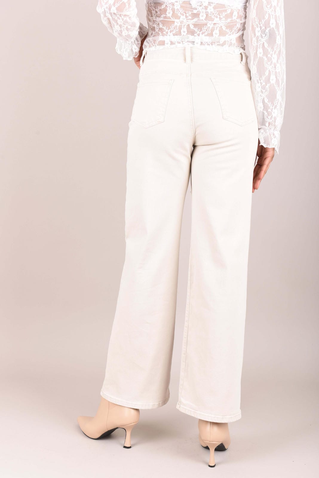 Beige Jeans