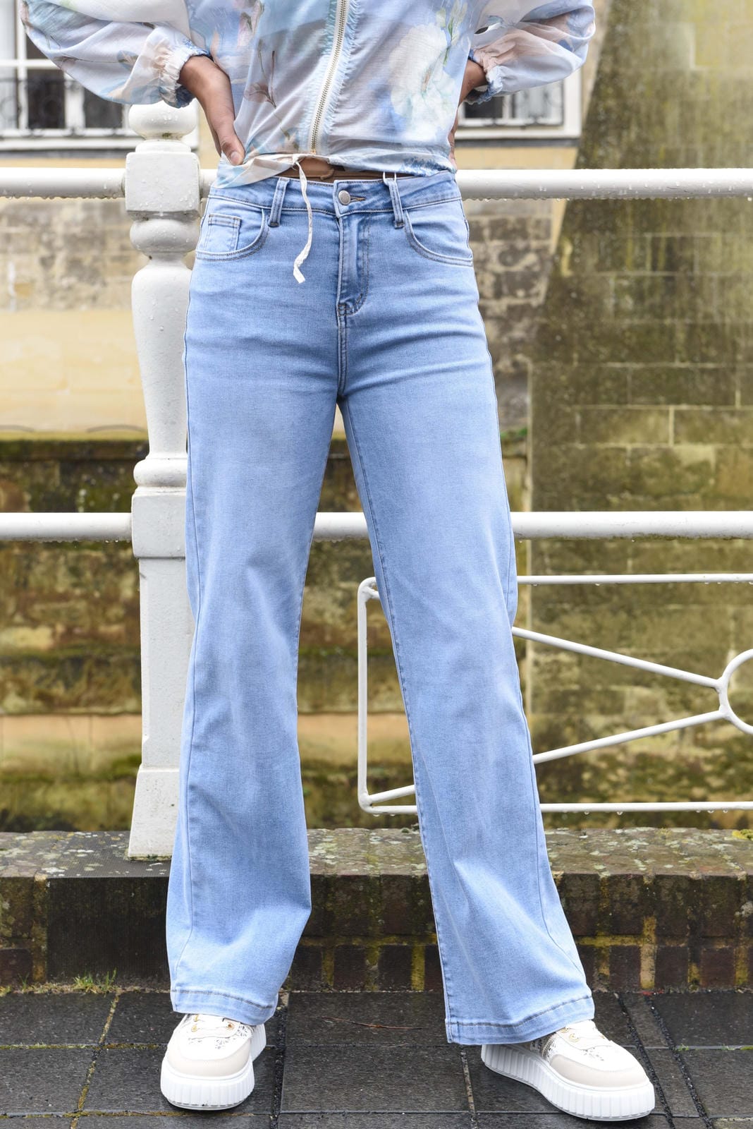 Ona jeans in 4 kleuren