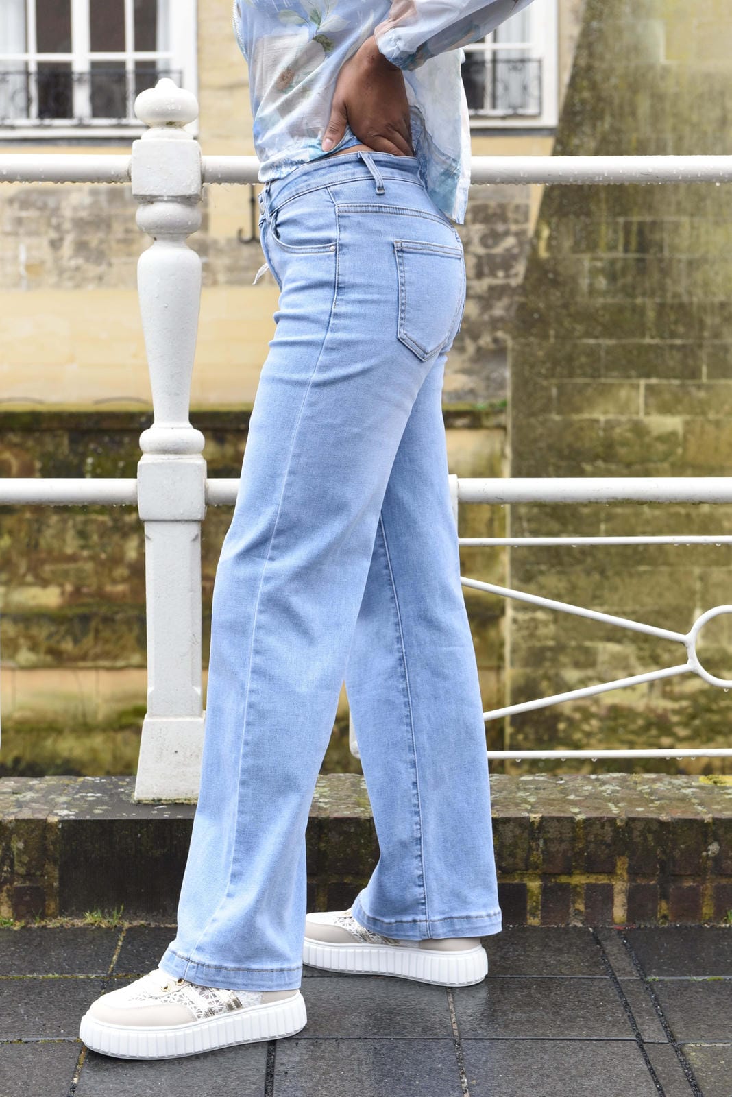 Ona jeans in 4 kleuren