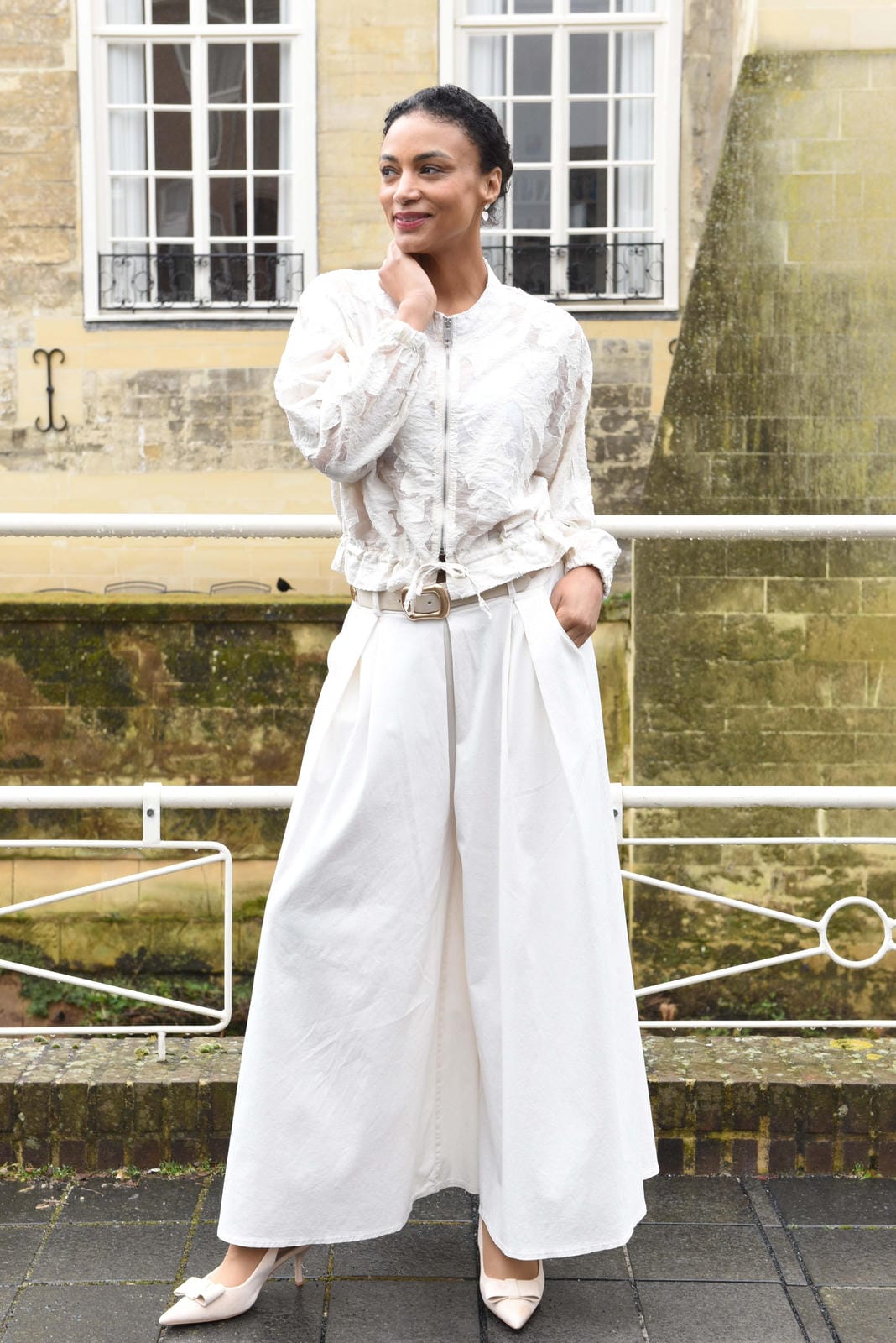 Beige Ceintuur met gouden details