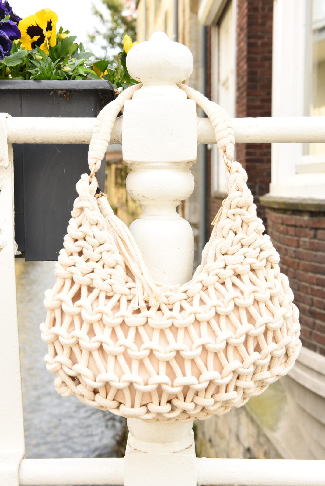 Lola Tas Klein Formaat in 2 Kleuren
