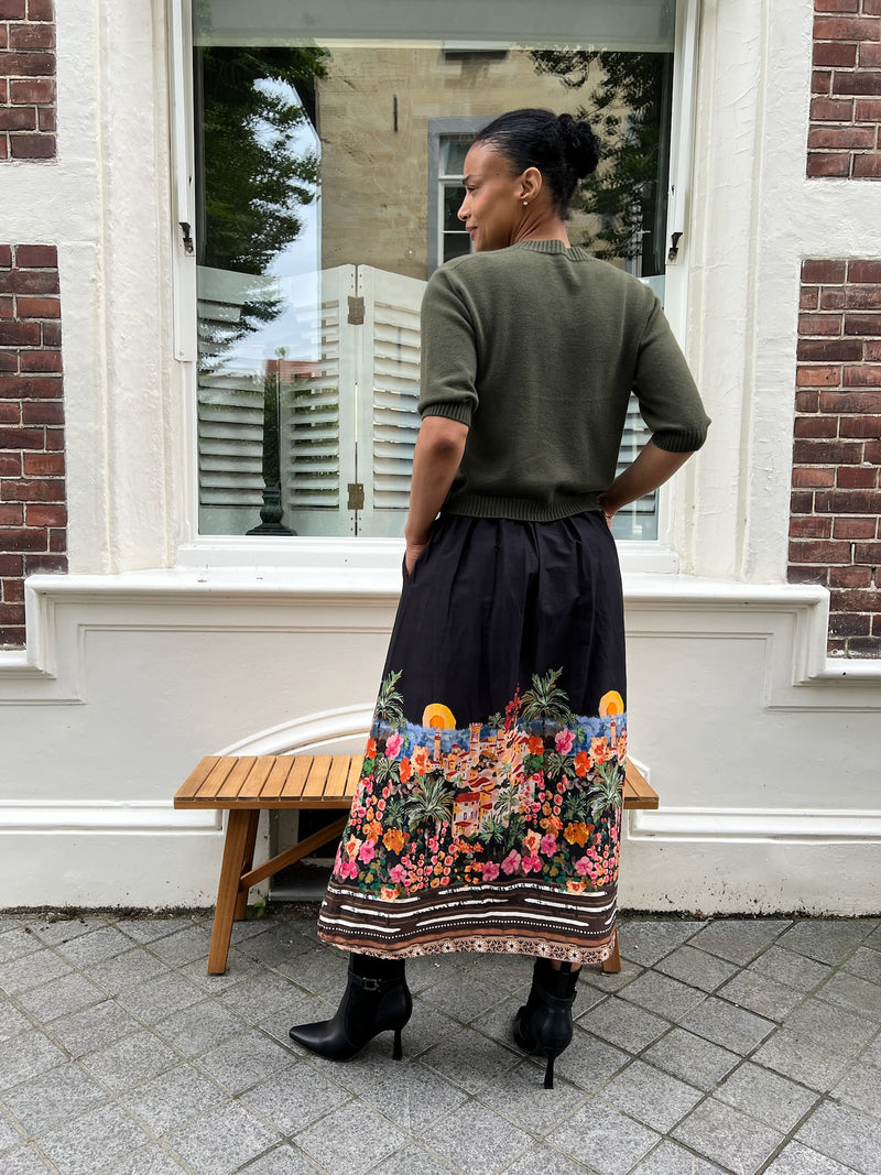 Frigiliana rok in 2 kleuren