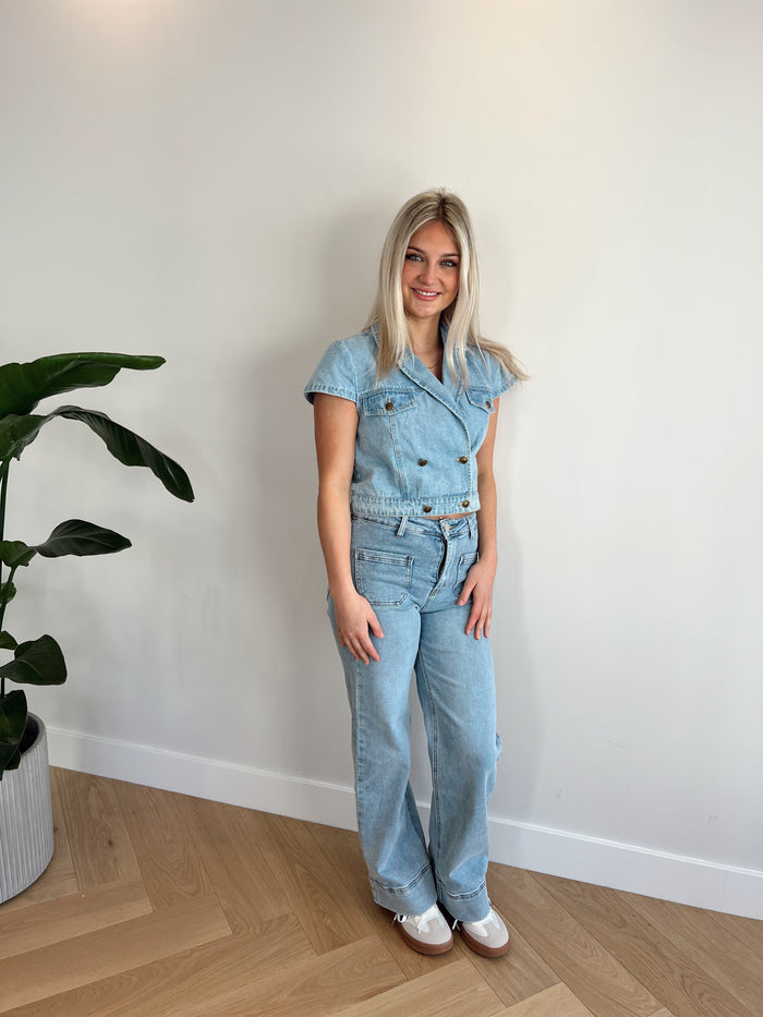 Straight denim