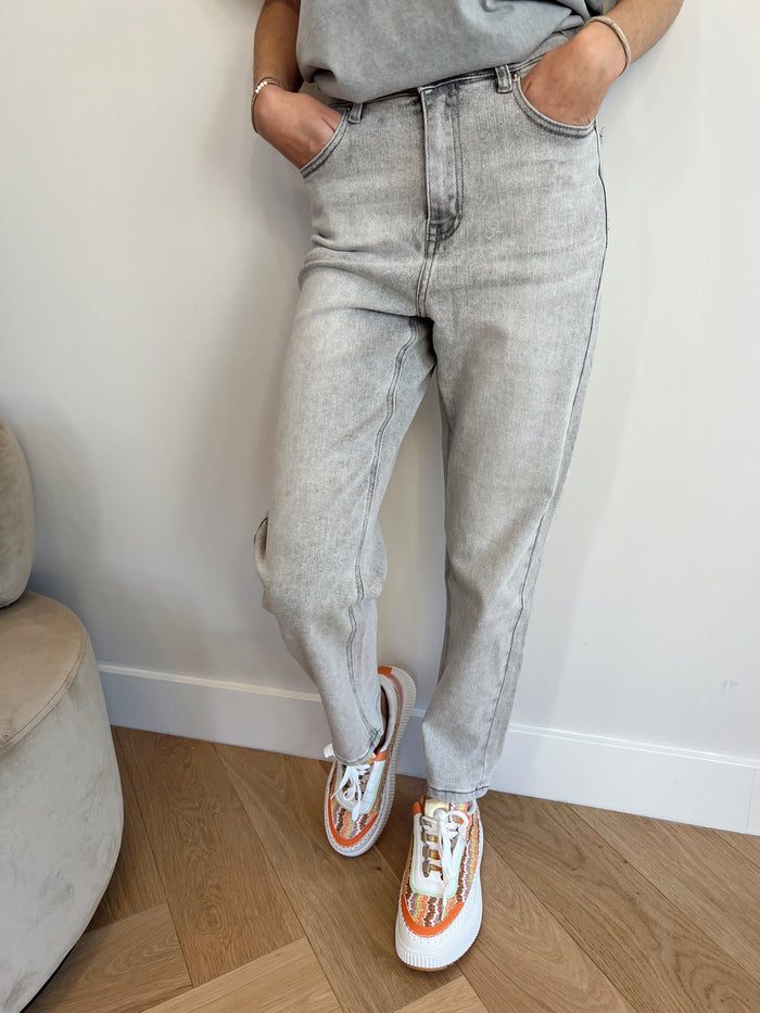 Grey jeans