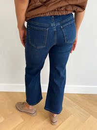 Armavir jeans