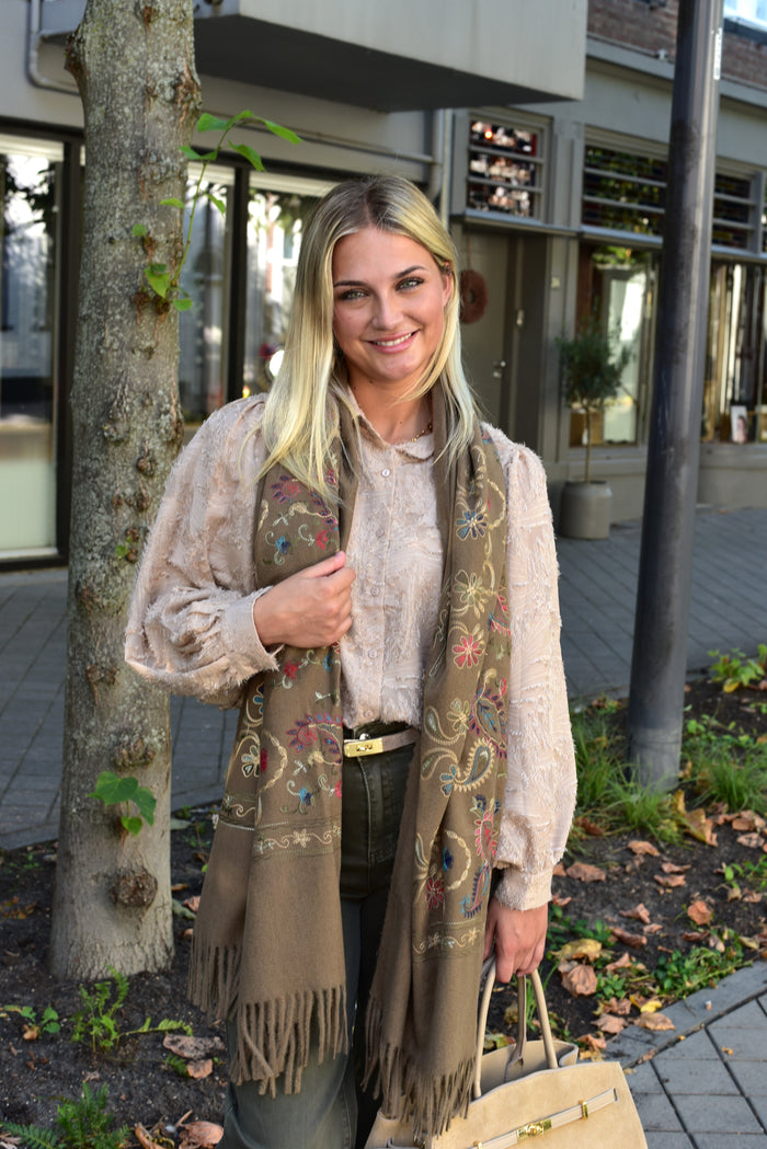 Clova sjaal in 2 kleuren
