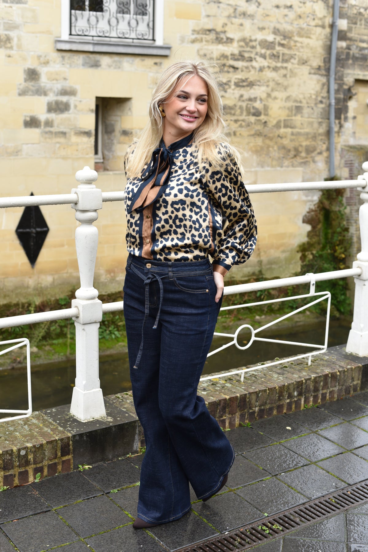 Elli White blouse met panterprint zwart