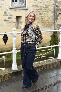 Elli White blouse met panterprint zwart