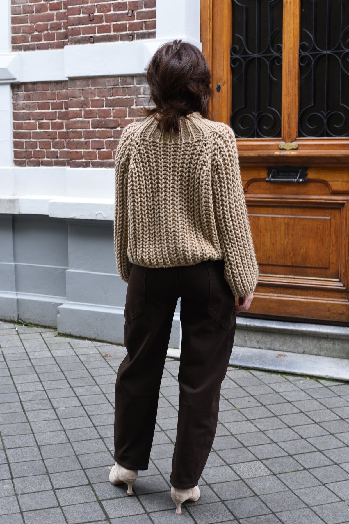 Ida grof gebreide trui beige achterkant