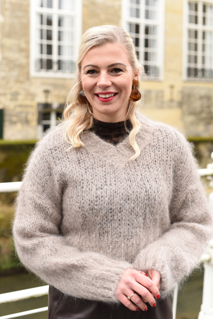 Grofgebreide Kid Mohair trui Taupe