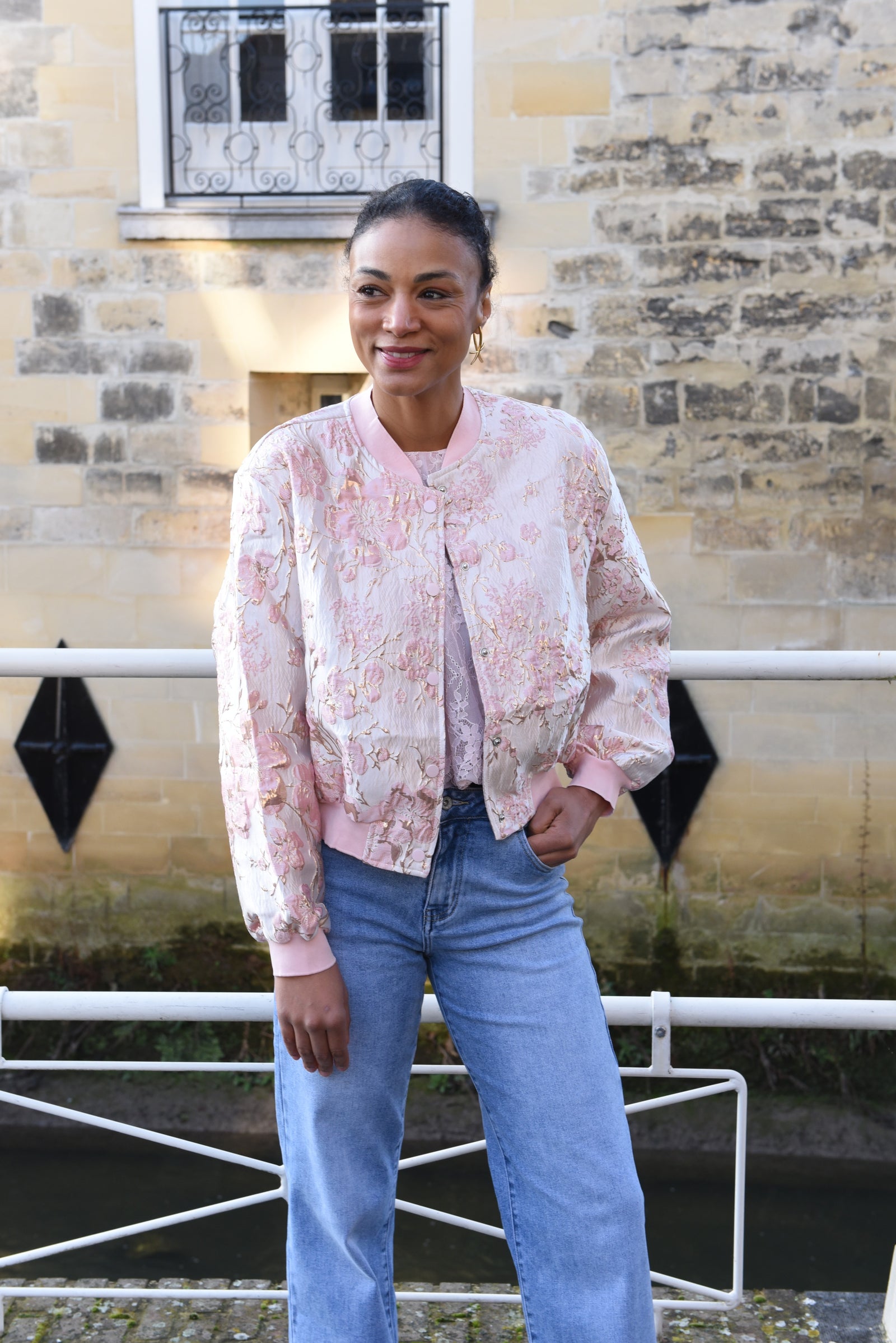 Liva Jas Glitter Bomber