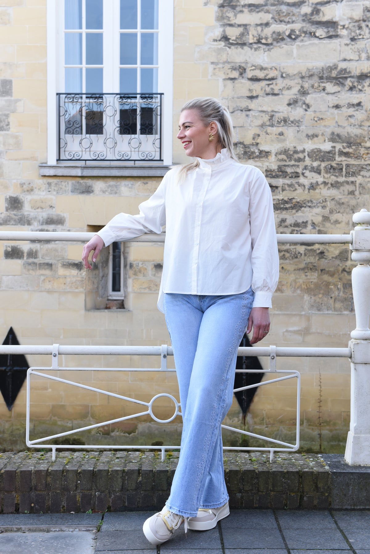 Velo Blouse Off-White