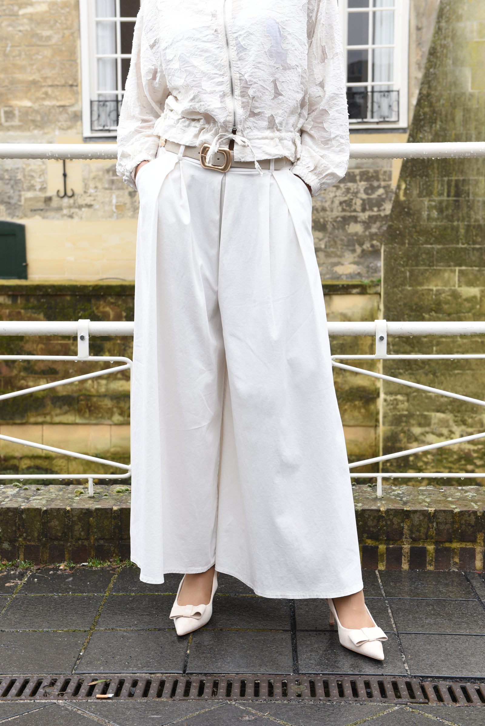 Wijdvallende broek in 2 kleuren