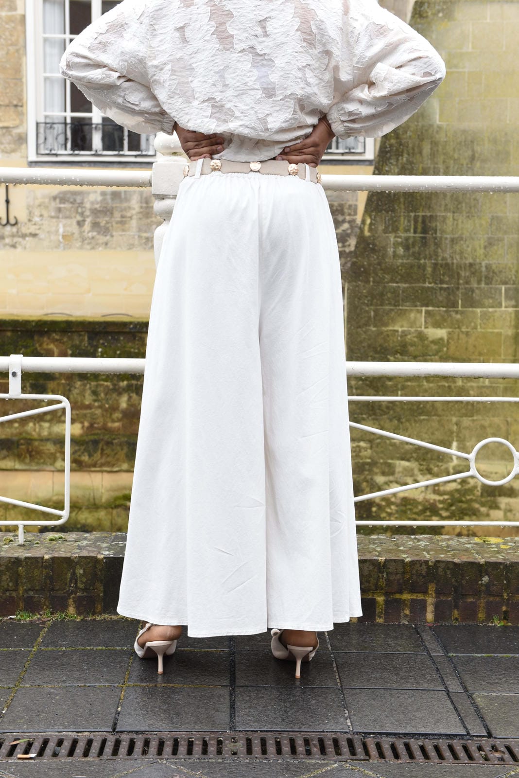 Wijdvallende broek in 2 kleuren