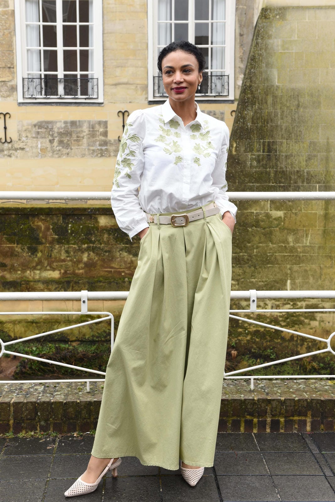 Wijdvallende broek in 2 kleuren