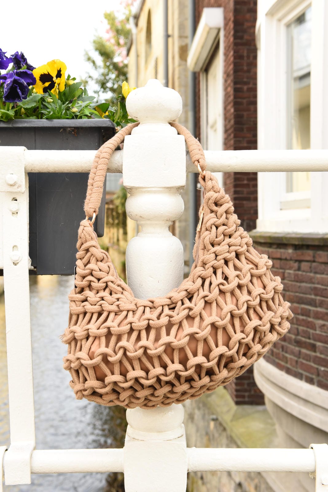 Lola Tas Klein Formaat in 2 Kleuren