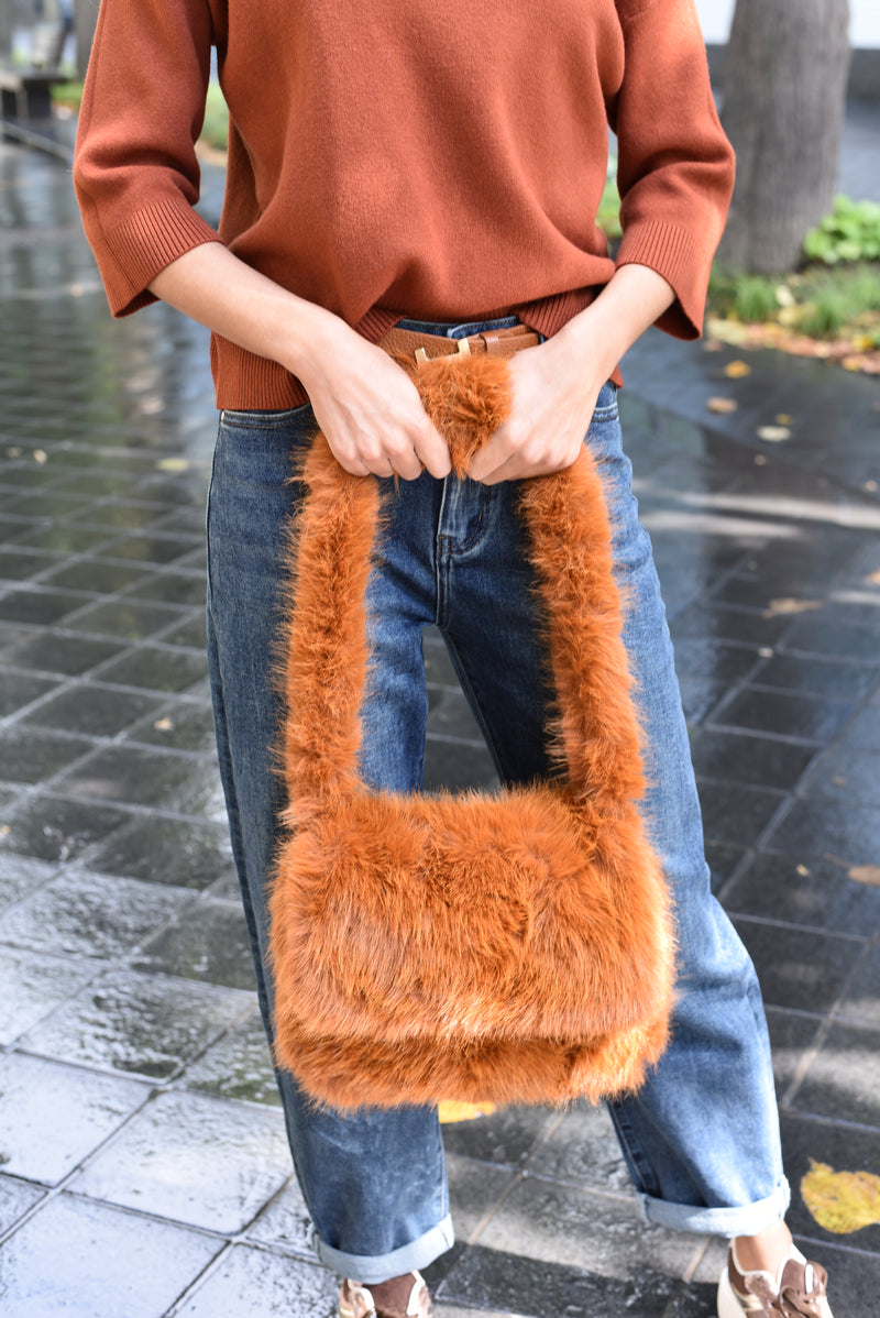 Ori Faux Fur handtas