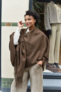 Pucca poncho