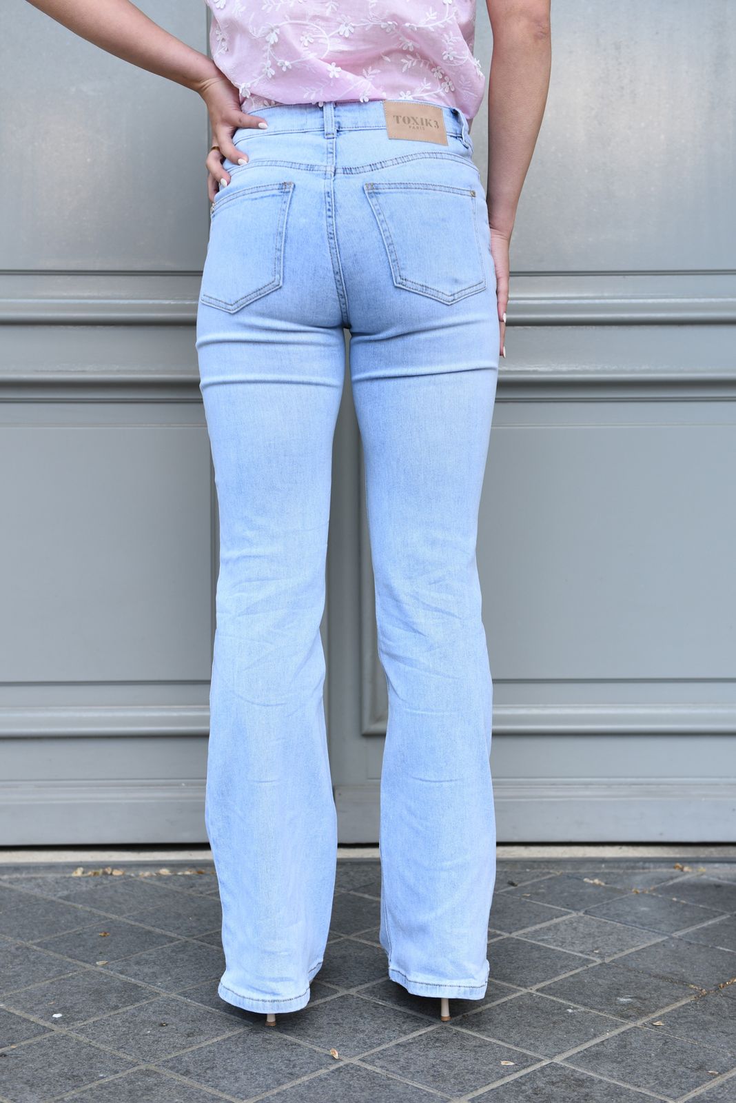 Toxa Flared Jeans