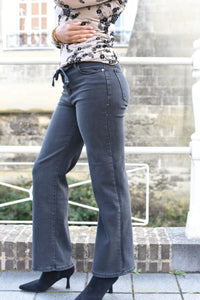 Caty high waist jeans in 4 kleuren