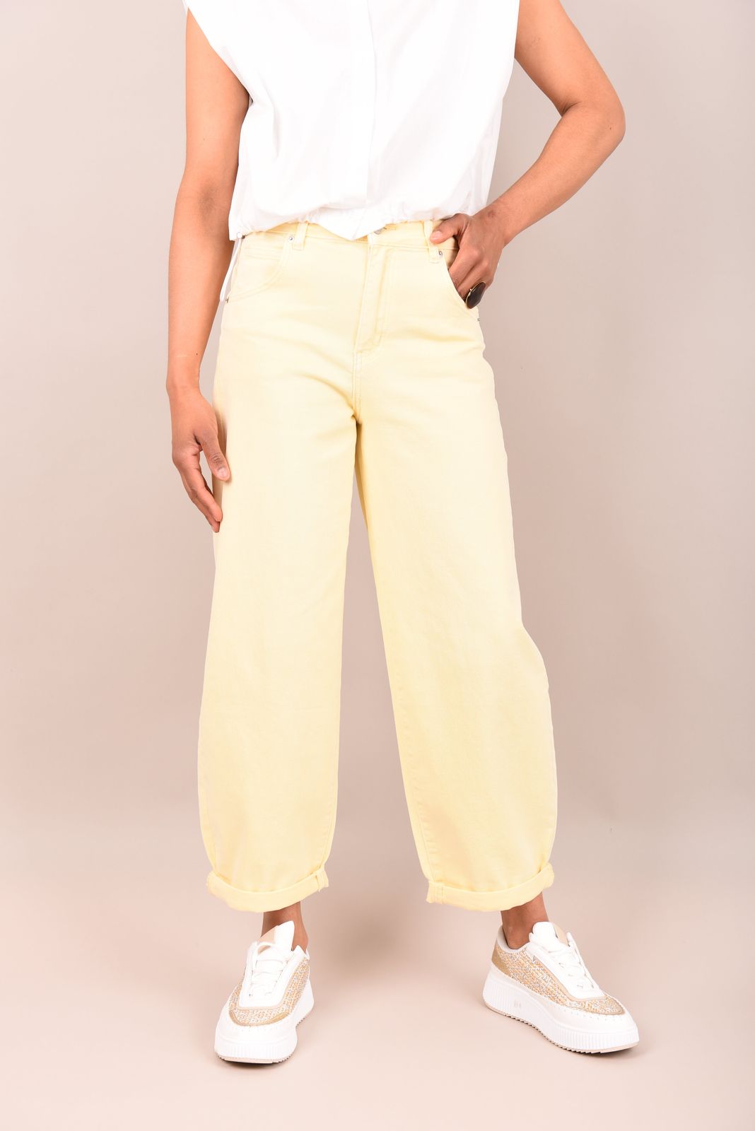Wendy Balloon Fit Jeans
