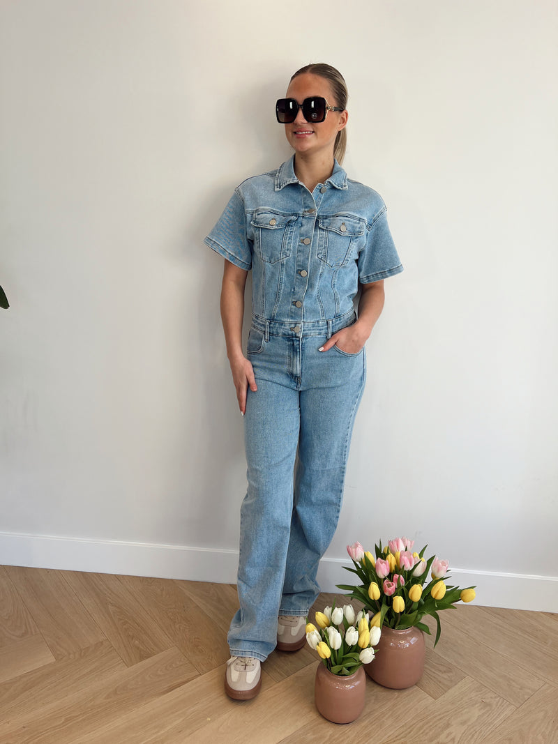 Denim dream suit