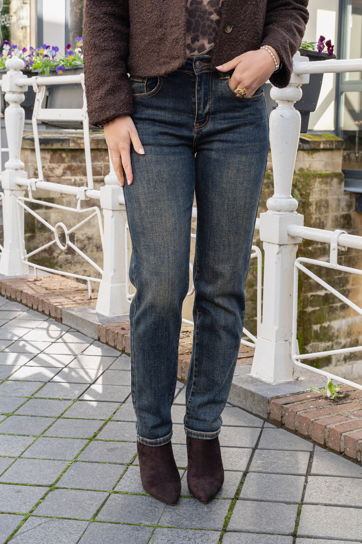 Daily Mom Jeans