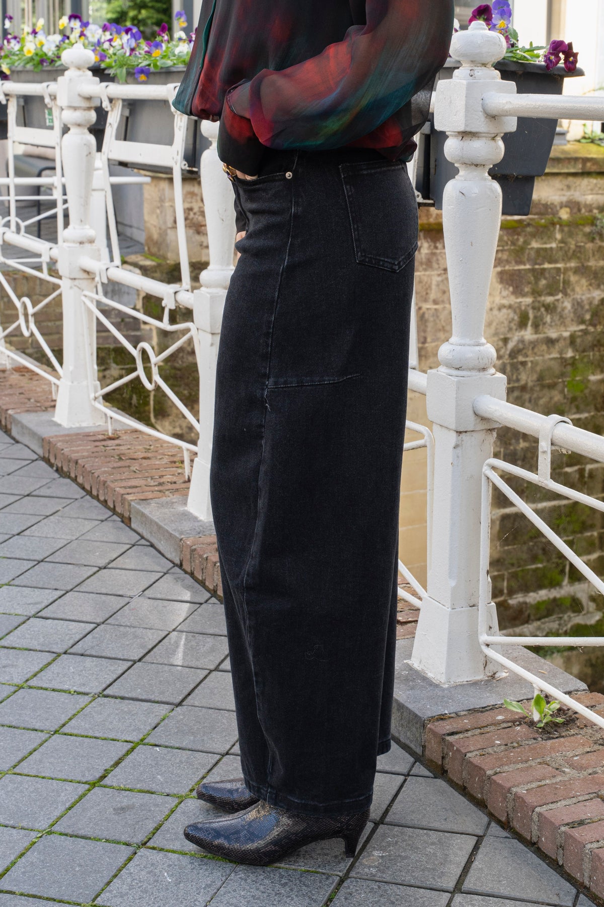 Elyssan Balloon Jeans